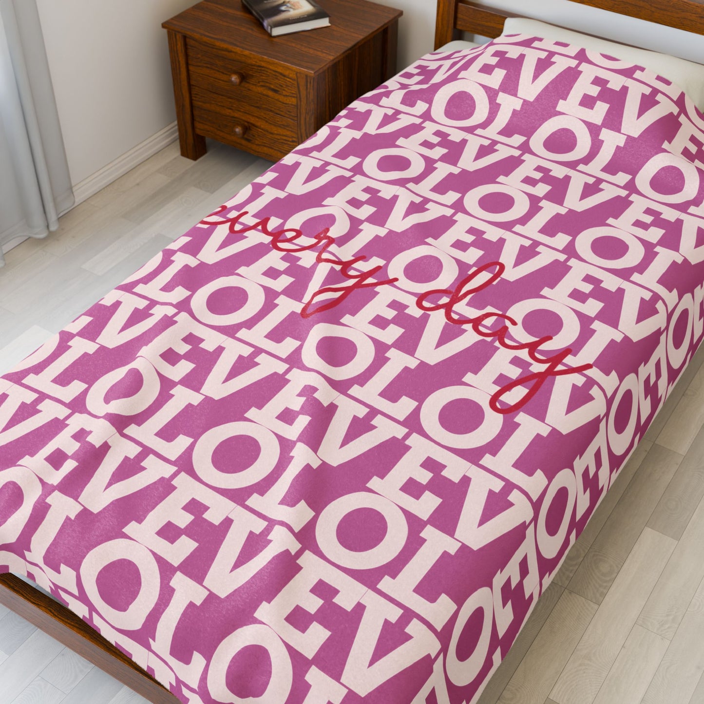"LOVE every day" Velveteen Plush Blanket